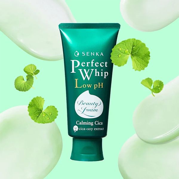 Sữa rửa mặt cho da nhạy cảm Senka Perfect Whip Low pH Calming Cica 100g
