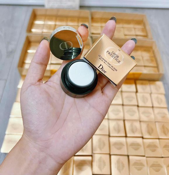 Phấn Nước Cushion Cao Cấp Dior Prestige Le Cushion Teint De Rose SPF50 Minisize 4gr