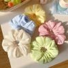 Scrunchies vải phao màu