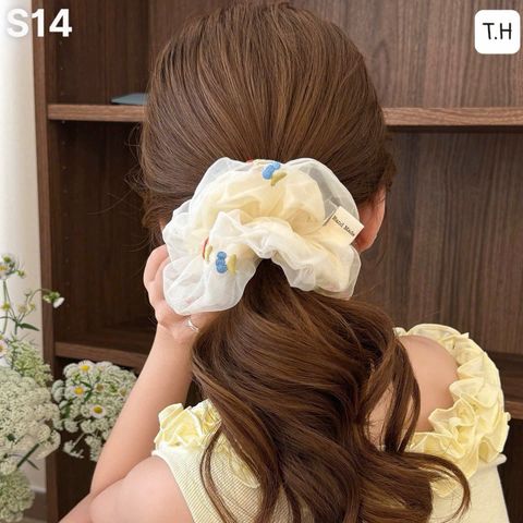 Scrunchies voan thêu hoa S14