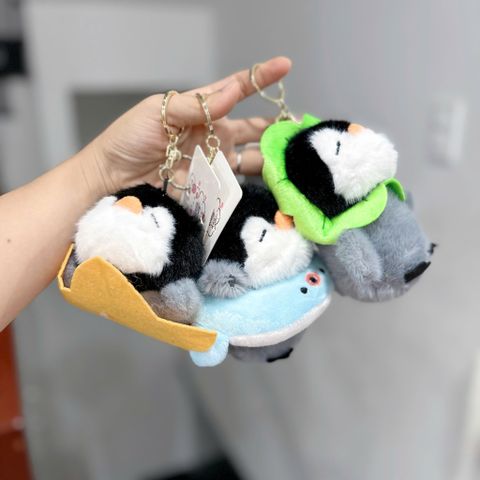 Móc khóa cánh cụt phao