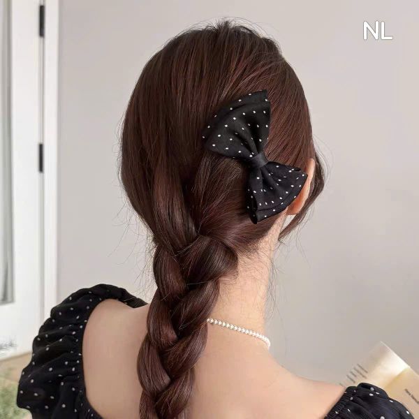 Xước nơ chấm bi đen trắng