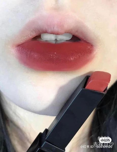 Son Thỏi YSL The Slim Velvet Radical Matte Lipstick  302 Brown No Way Back: Hồng Đỏ Đất