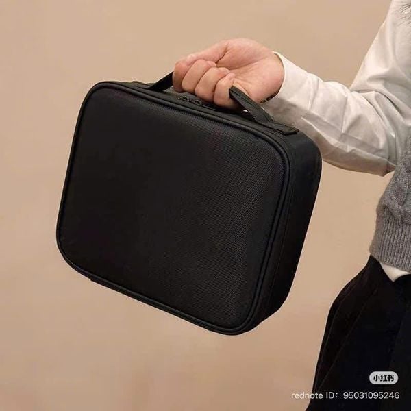 Cốp Đựng Đồ Trang Điểm 26*23*9cm 4 màu