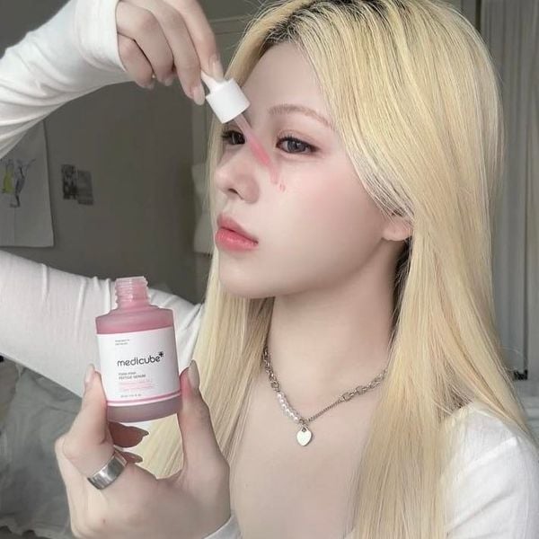 Tinh Chất Làm Sáng, Săn Chắc Da Medicube PDRN Pink Peptide Serum 30ml