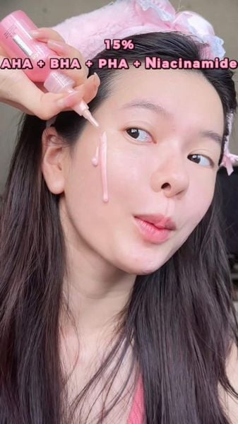 Dưỡng Chất Peel Da L'Oreal Paris Glycolic Bright Anti Dark Spot Exfoliant Peel 25mL