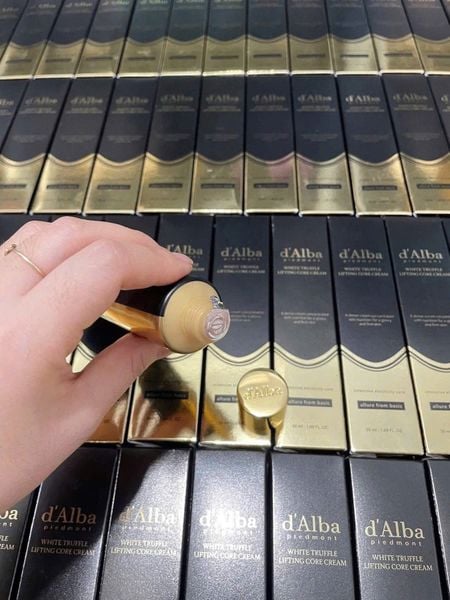 Kem dưỡng da d’Alba White Truffle Lifting Core Cream Intensive Elasticity 50ml