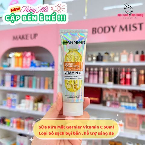 Sữa Rửa Mặt Garnier Bright Complete Serum Cleanser Vitamin C Dưỡng Sáng Da 50ml