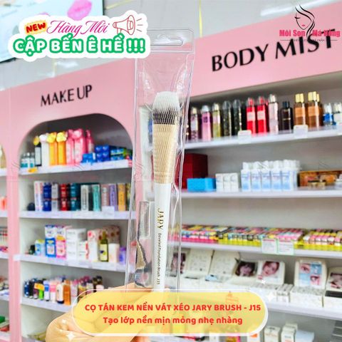 Cọ Tán Kem Nền Vạt Xéo Jary Beveled Foundation Brush J15