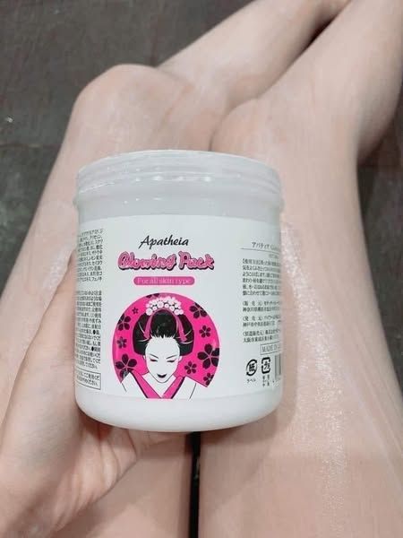 Kem ủ trắng da Apatheia Glowing Pack 500g cô gái Nhật