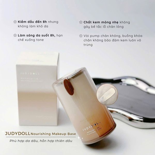 Kem Lót Judydoll Kiềm Dầu, Mỏng Nhẹ, Bền Màu 30g Mattifying Makeup Base