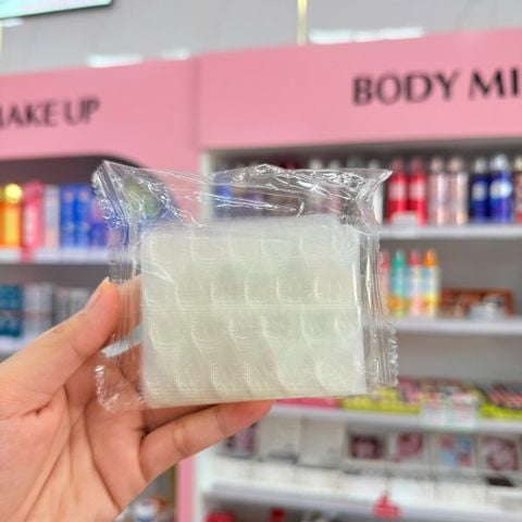 1 vỉ 24 dán móng