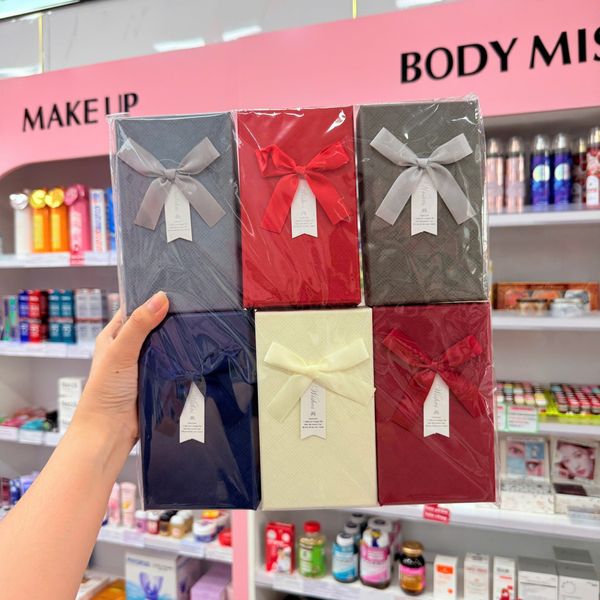 Hộp quà chữ nhật nơ nhiều màu