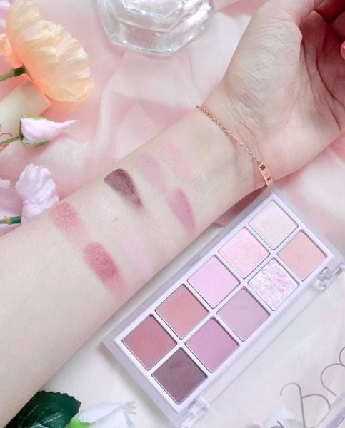 Phấn Mắt 10 Ô Romand Better Than Palette #09 Dreamy Lilac Garden