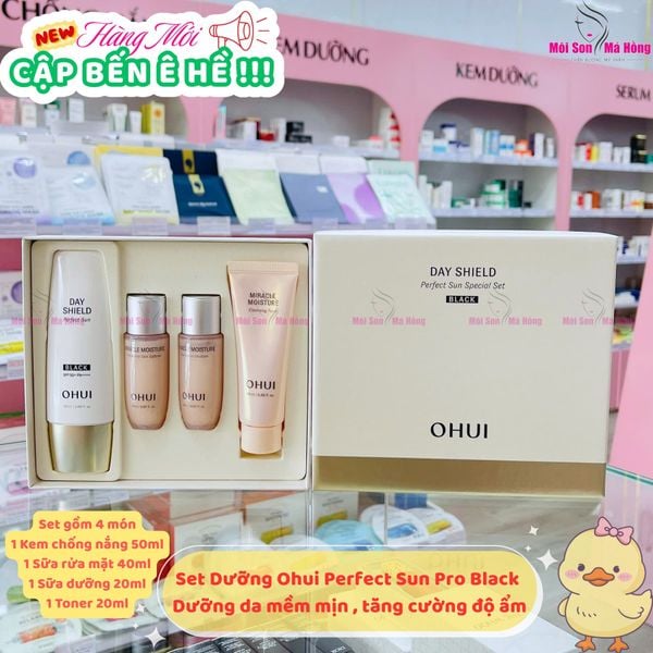 Kem chống nắng kiểm soát dầu OHUI Day Shield Perfect Sun Black/Red