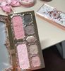 FLOWER KNOWS Strawberry Cupid Collection Make - Up Palette Bảng Mắt # 02 𝐒𝐭𝐫𝐚𝐰𝐛𝐞𝐫𝐫𝐲 𝐂𝐮𝐩𝐢𝐝 ( 𝐭𝐡𝐢𝐞̂𝐧 𝐭𝐡𝐚̂̀𝐧 𝐂𝐮𝐩𝐢𝐝 𝐯𝐚̀ 𝐪𝐮𝐚̉ 𝐝𝐚̂𝐮 𝐭𝐚̂𝐲 đ𝐚̣̆𝐜)