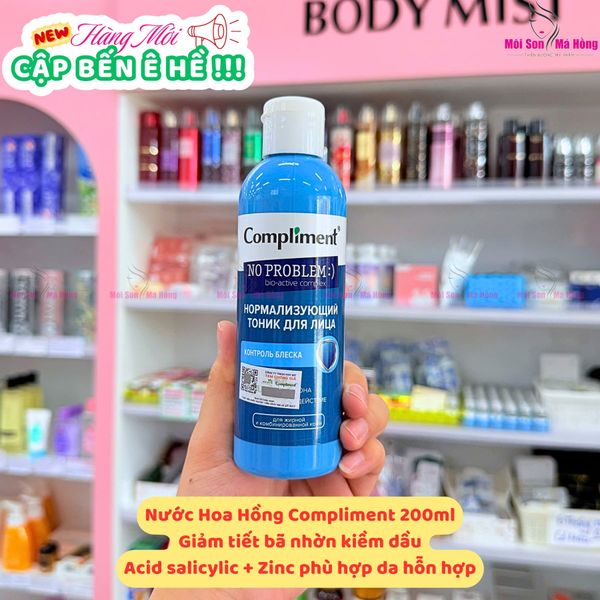 Toner Compliment No Problem Toner Giúp Cân Bằng Da Làm Sạch Sâu Kiềm Dầu 200ml