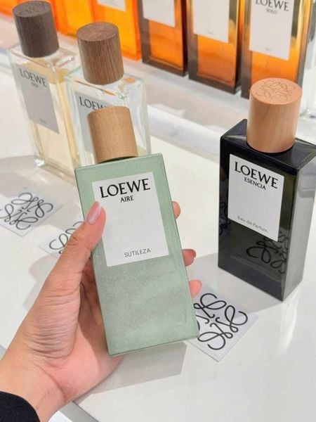 Nước Hoa Nữ Loewe Aire Sutileza