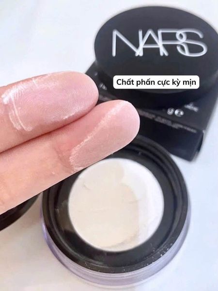 Phấn Phủ Bột Nars Light Reflecting Setting Powder Loose 11G