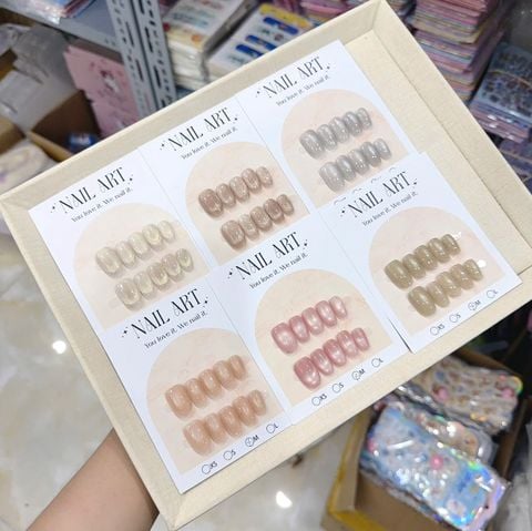 Móng tay giả mắt mèo trơn ( kèm dũa + keo )