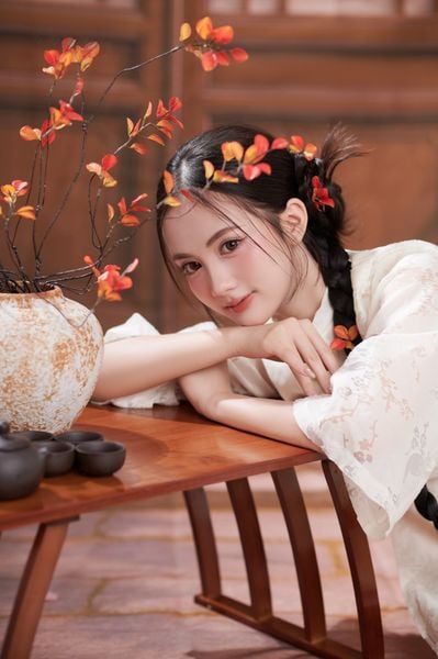 Vivimoon 1 bên Lens cho mắt thở 6 tháng Fading Petal - 0 độ