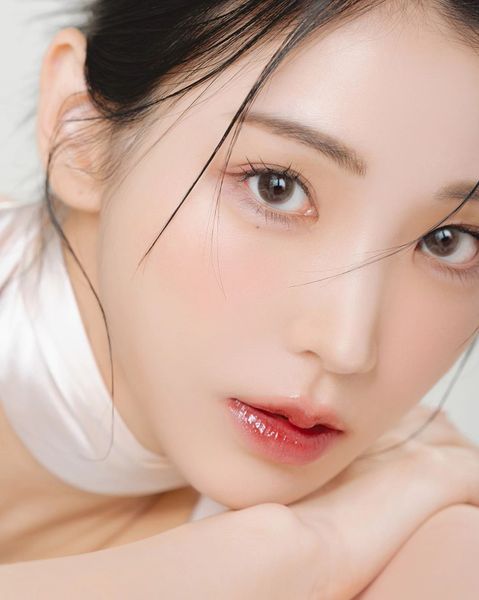 Vivimoon 1 bên Lens cho mắt thở 6 tháng Huế Brown - 0 độ