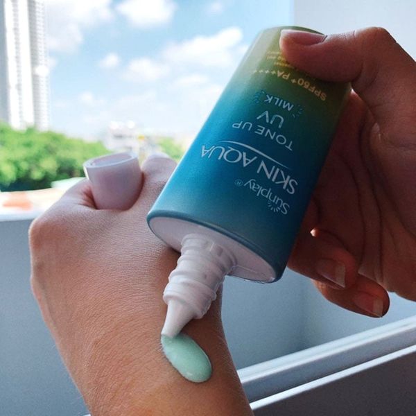 Sữa Chống Nắng Sunplay Hiệu Chỉnh Sắc Da 50g