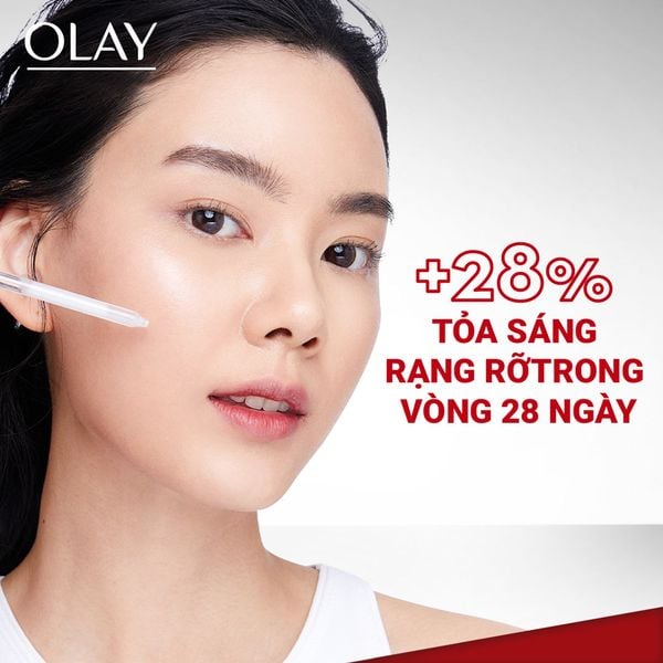 Kem Dưỡng Olay Luminous Light Perfecting Ban Ngày Dưỡng Sáng Da Mờ Thâm 50g