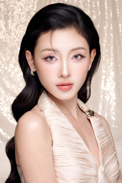 Lens 1 ngày - Kính áp tròng Pearl Gray - Nâu xám ngọc trai, cuốn hút và sang trọng