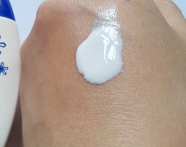 Sữa Chống Nắng Sunplay Giải Nhiệt Da 30g Super Cool SPF50+ PA++++