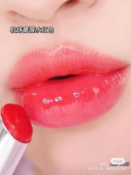 Son YSL Loveshine Candy Glaze Lip Gloss Stick 11 Red Thrill – Đỏ Hồng Cam