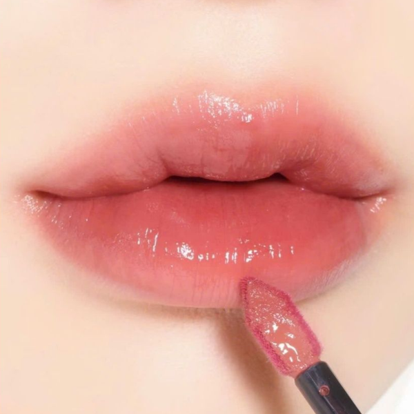 Son YSL The Inks Vinyl Cream High Shine Lip Stain #440 Blush Connection