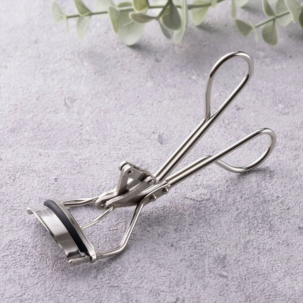 Dụng Cụ Bấm Cong Lông Mi Thép Không Gỉ Kai Beauty Care 87103 - KQ2012