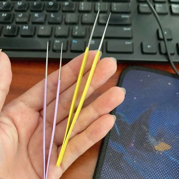 Nhíp Lông Mi Thẳng #Vàng #tím