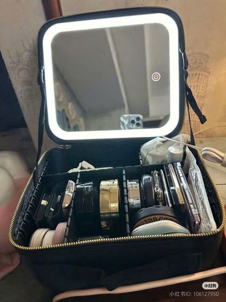 Cốp Đựng Đồ Trang Điểm Đèn Led Kèm Gương 26*23*11cm