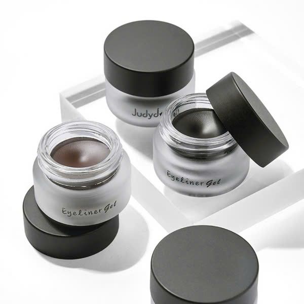 GEL KẺ MẮT JUDYDOLL  Kèm cọ