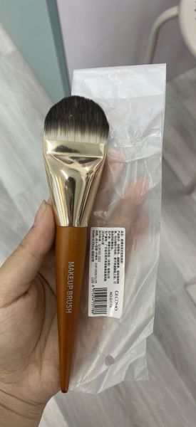 Cọ Tán Kem Nền Đầu Dẹt Thân Gỗ Lông Mềm Cao Cấp Gecomo #G1123 ##G1115