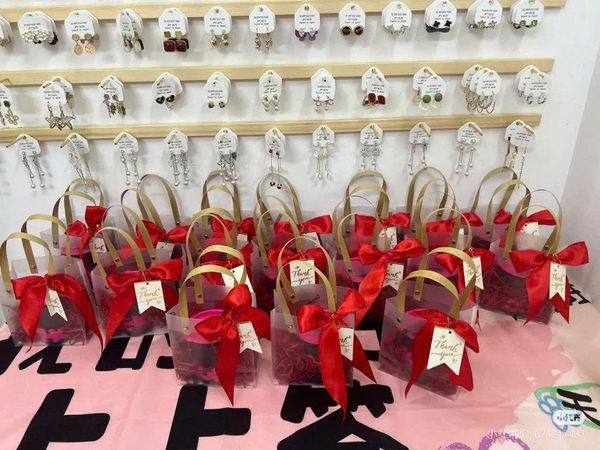 Túi Đựng Quà Kèm Giấy Nhúm S-M-L