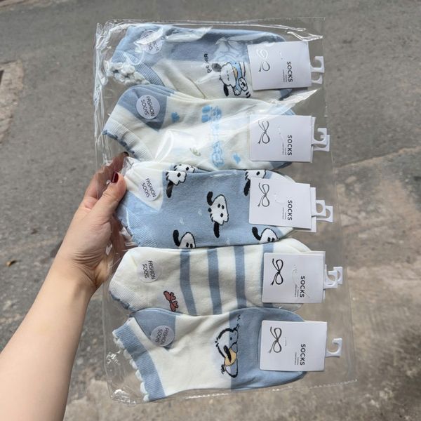 Tất ngắn nhiều kiểu