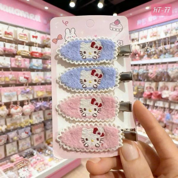1 chiếc Kẹp xẻng len kitty