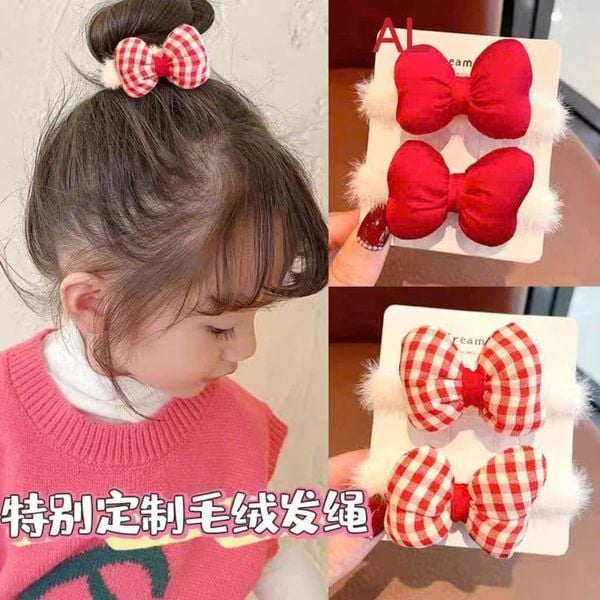 Chun lông nơ đỏ phồng