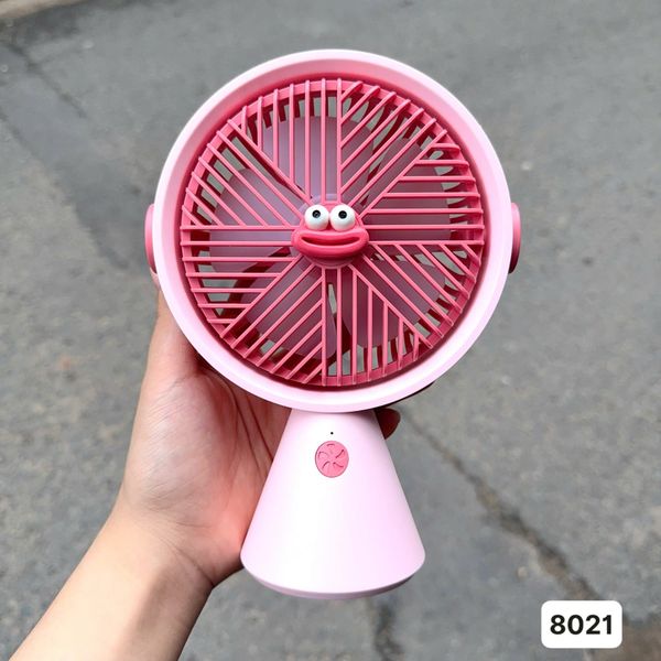 Quạt sạc 8021