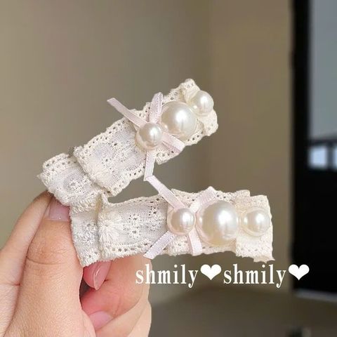 1 Kẹp ren trai trắng