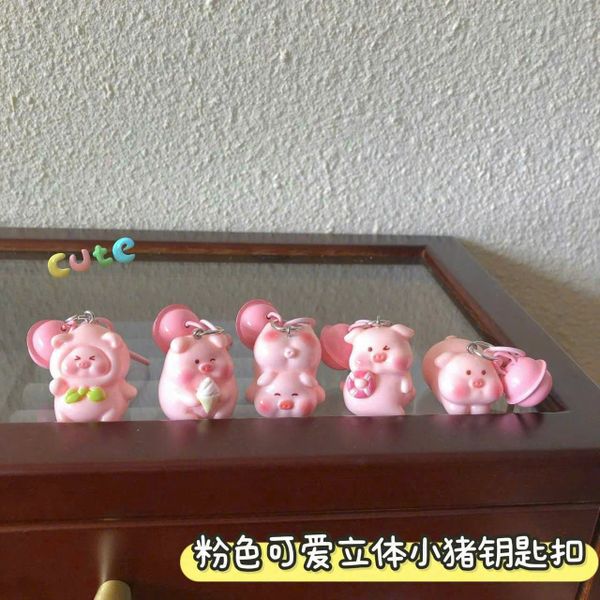 Móc treo lợn hồng chuông