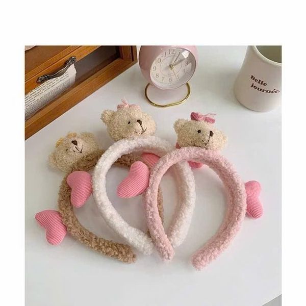 Cài gấu 2 bên tim hồng