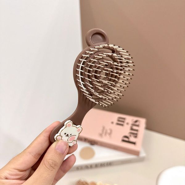 Lược tai gấu gắn charm có hộp