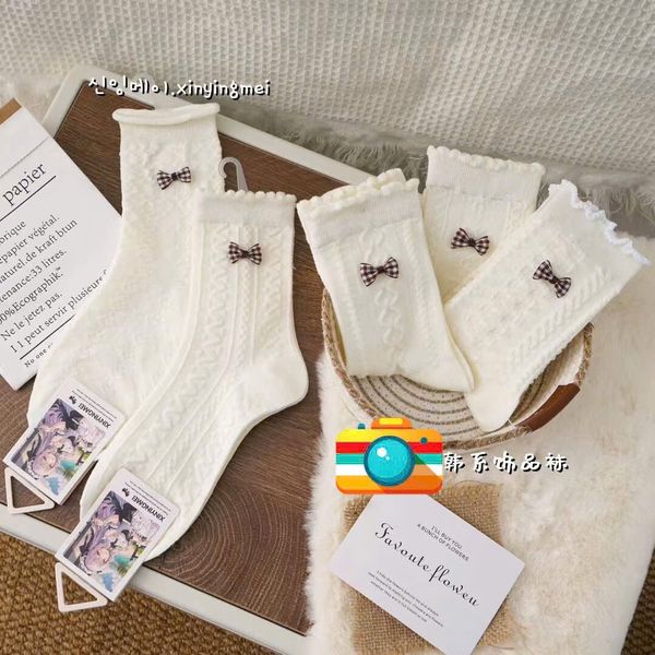 Tất kiểu ren móc tam giác