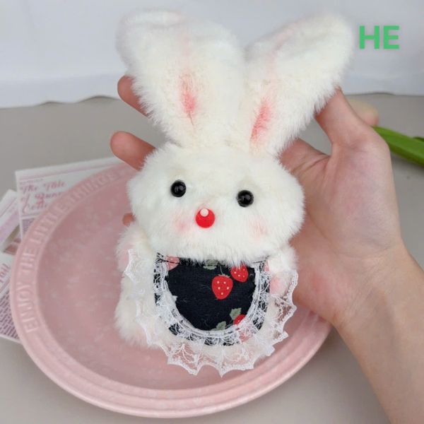 Móc khóa thỏ đeo yếm