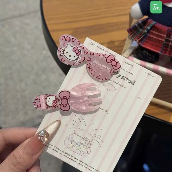 Kẹp kính thìa nĩa kitty