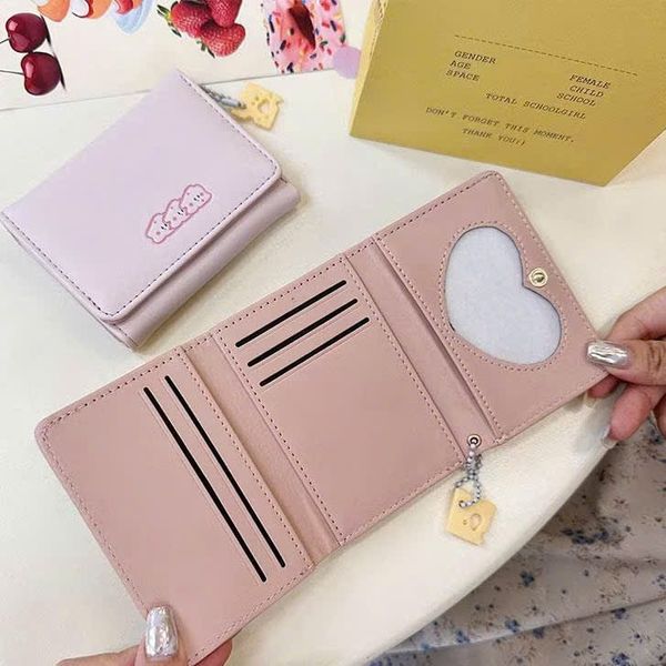 Ví ngắn gấp phô mai